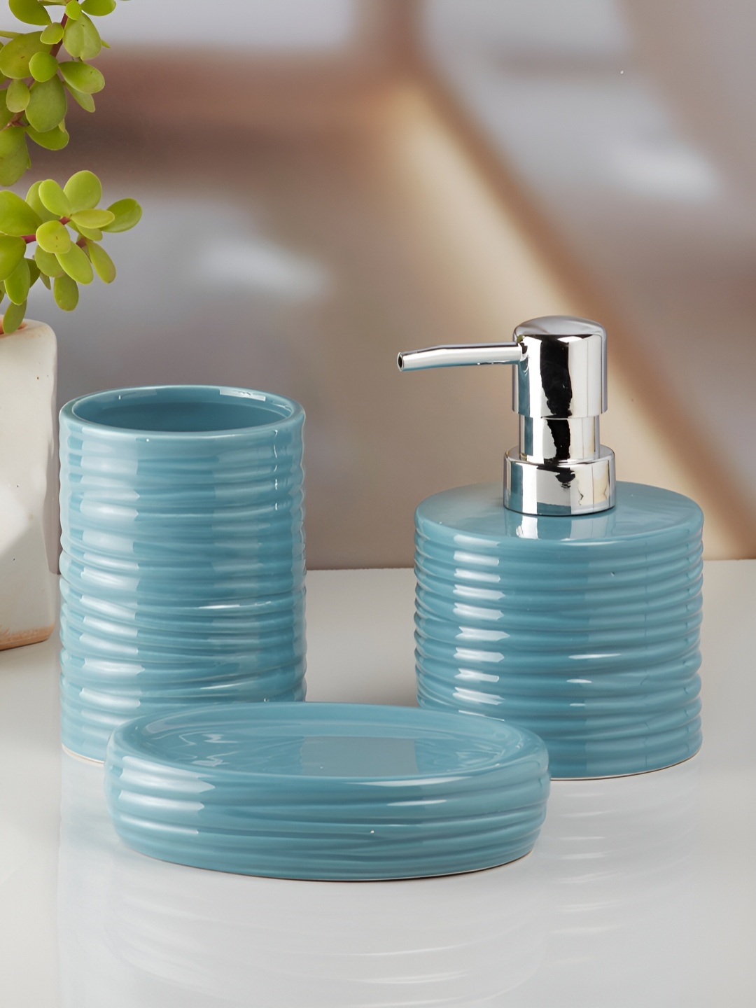 

Kookee Blue 3 Pieces Striped Ceramic Bath Accessories Set