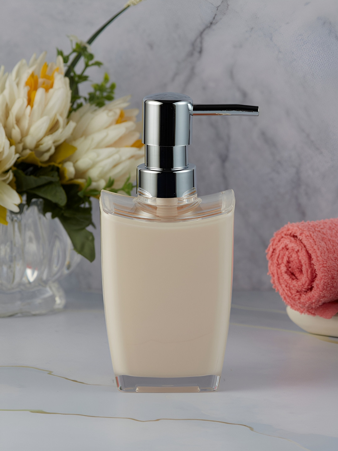 

Kookee Brown Acrylic Soap Dispenser