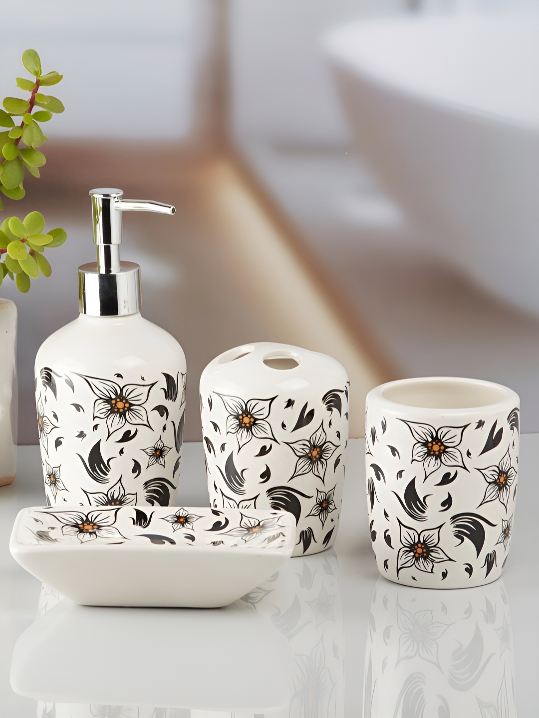 

Kookee White 4 piece Abstract Ceramic Bath Accessories Set