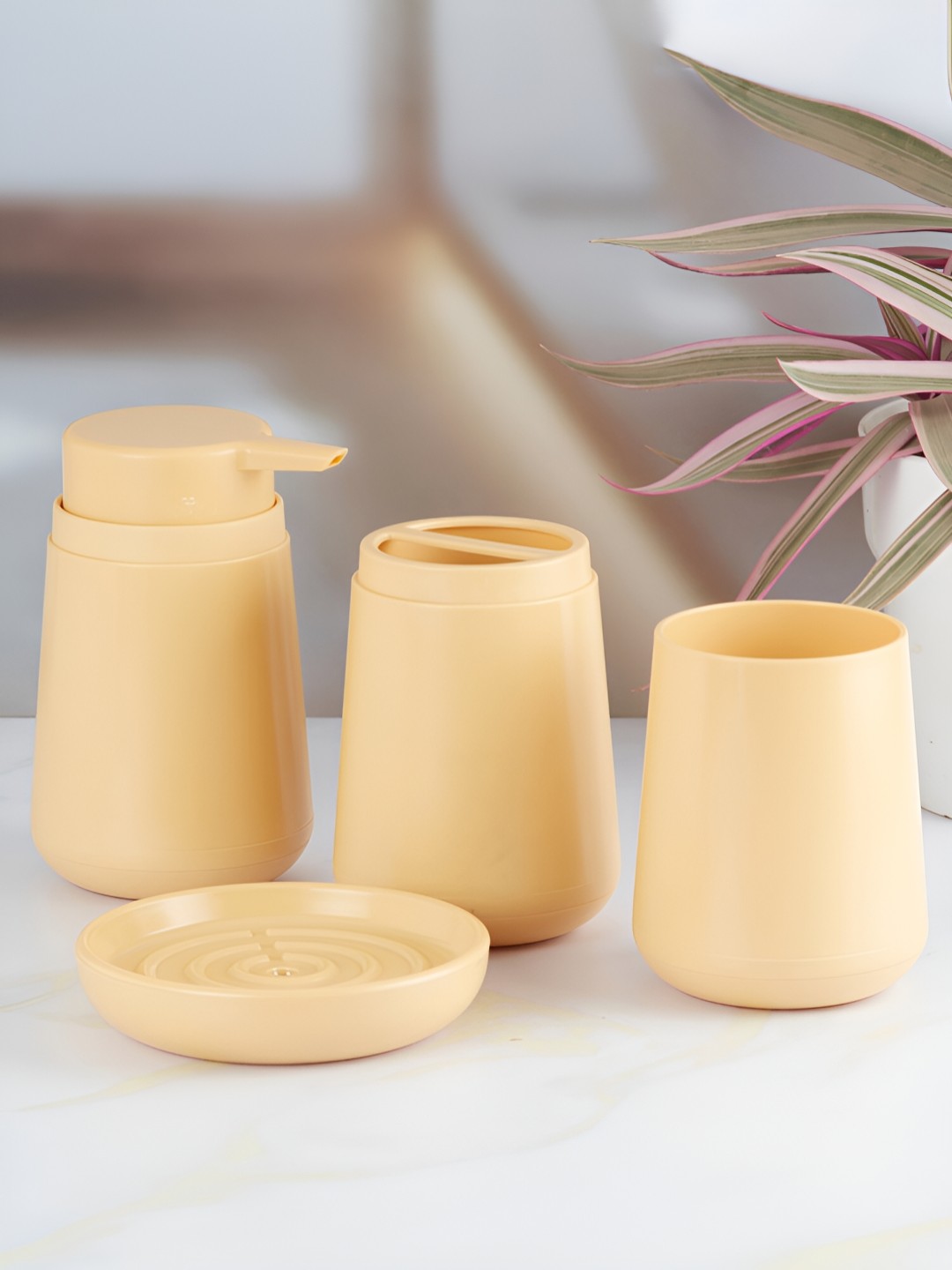 

Kookee Beige 4 piece Solid Bath Accessories Set