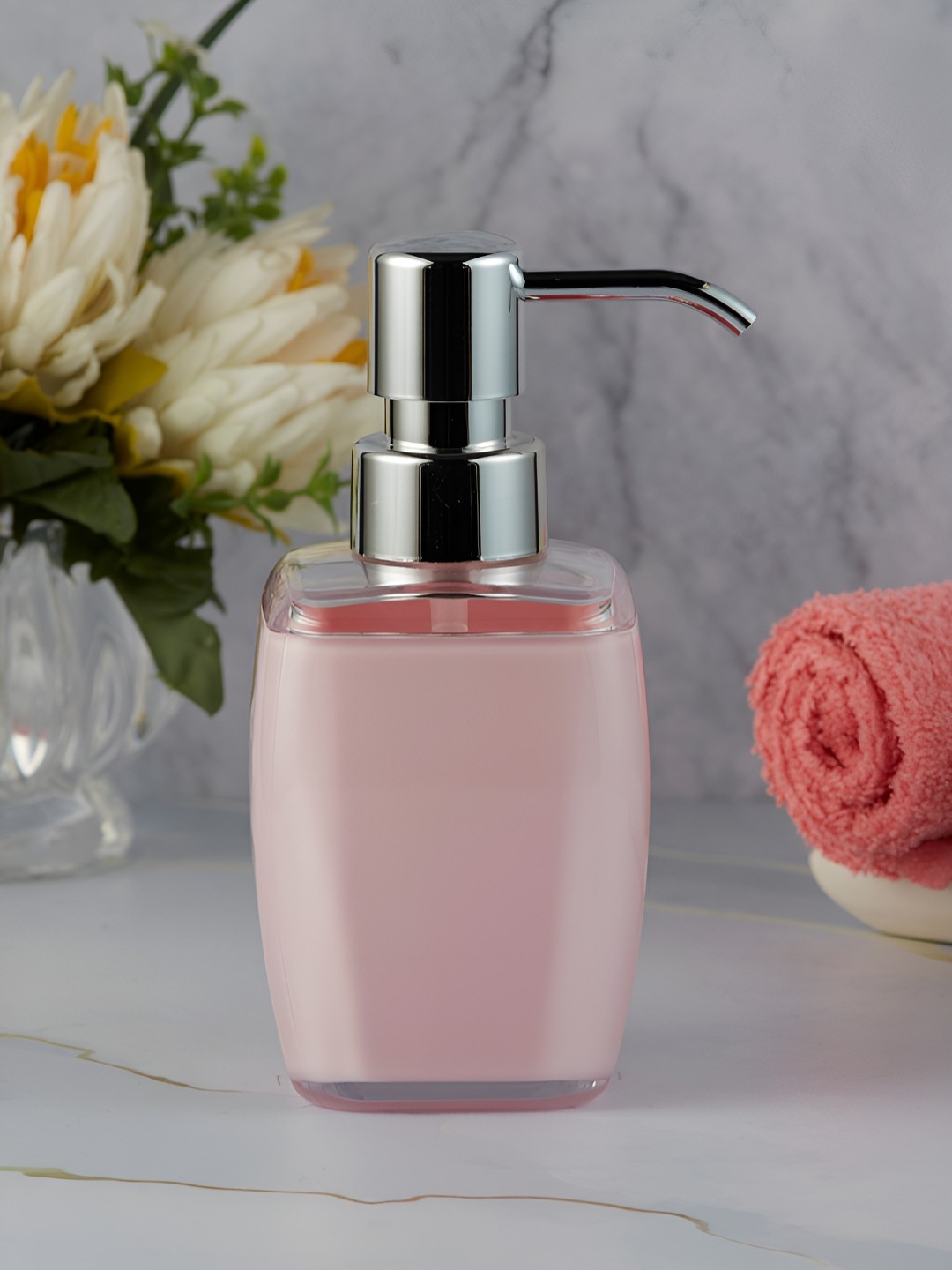 

Kookee Pink Abstract Shaped Soap Dispenser