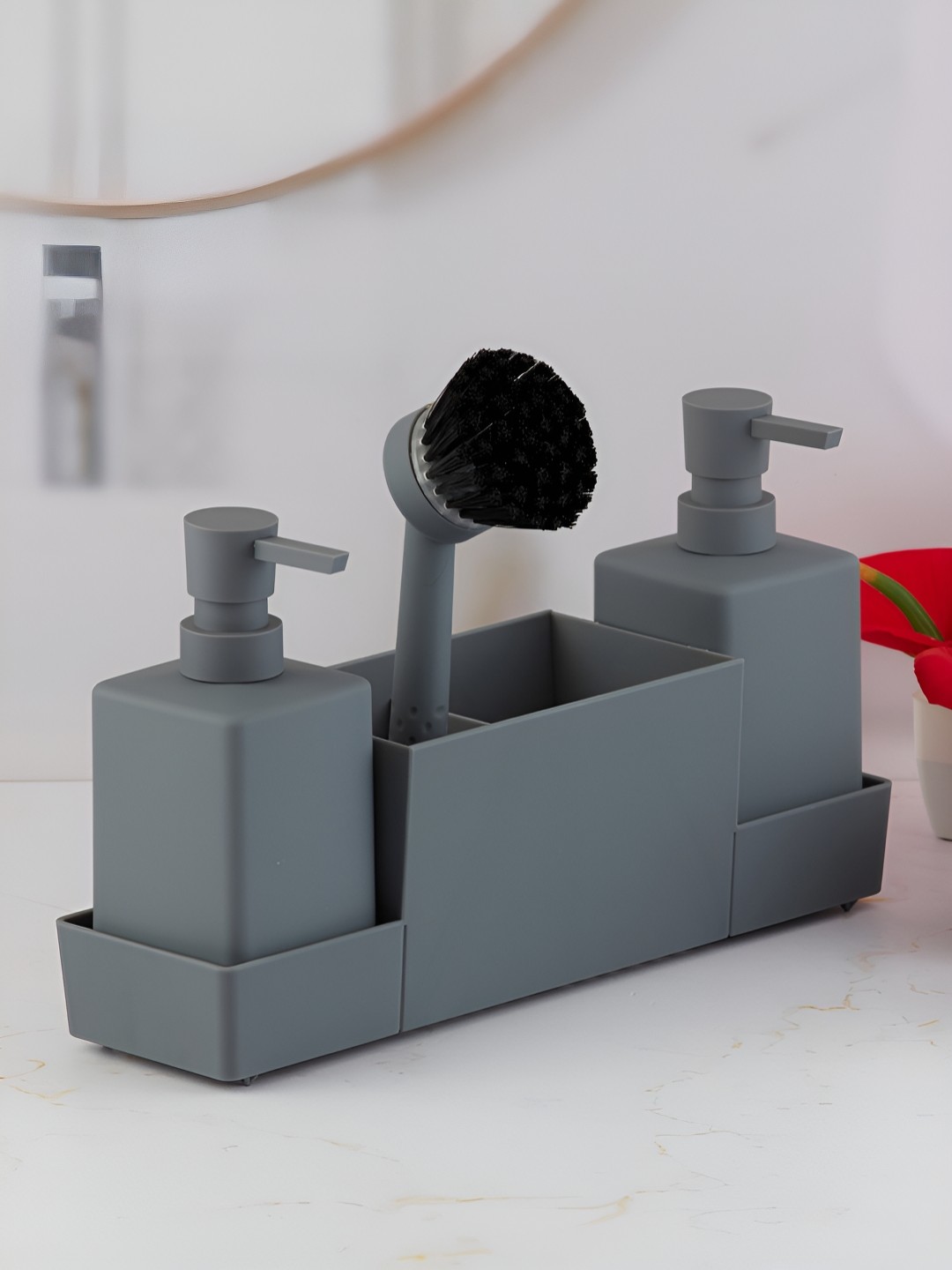 

Kookee Grey 4 Pieces Abstract Printed Bath Accessories Set