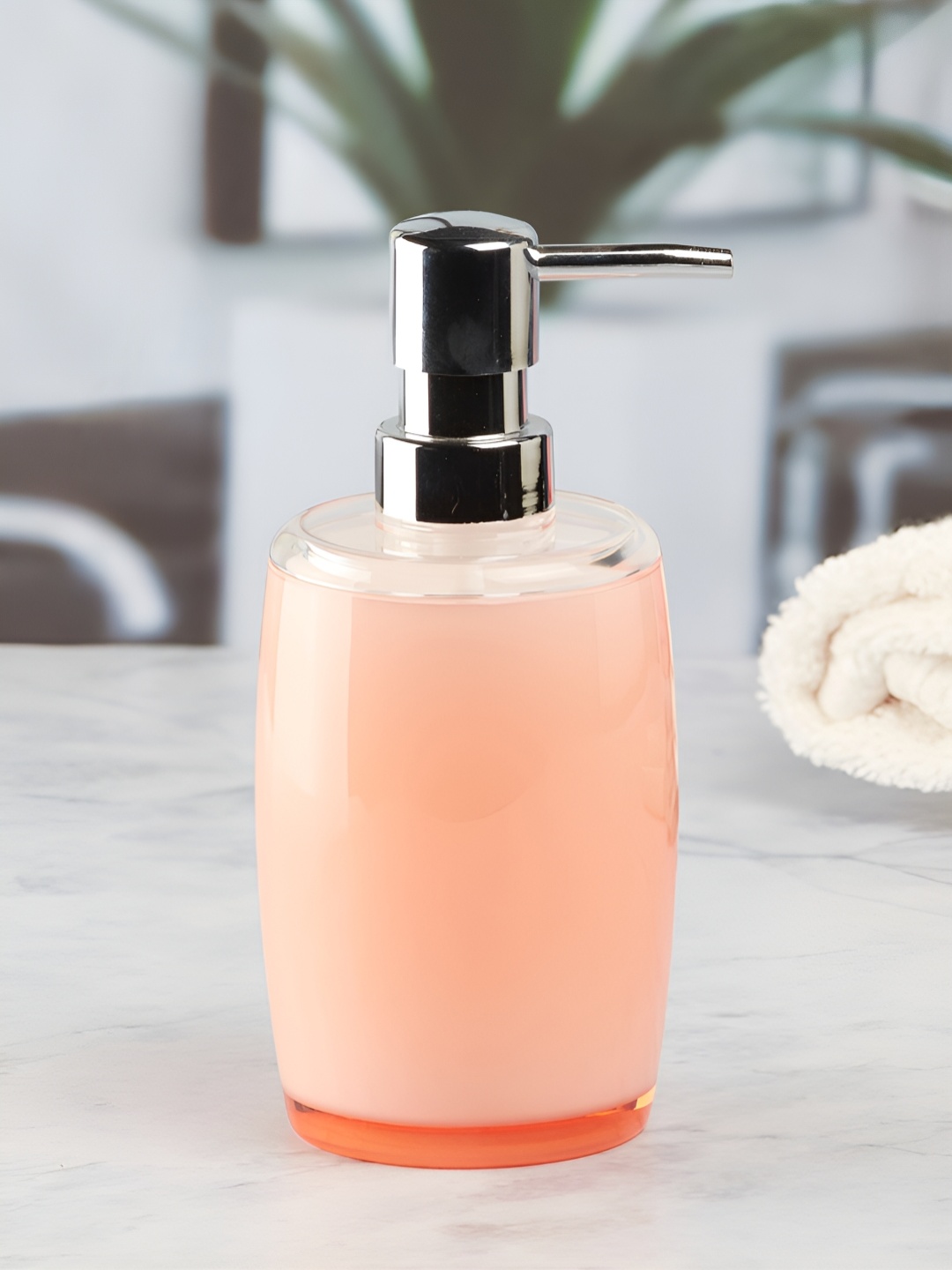 

Kookee Orange Glossy Acrylic Soap Dispenser