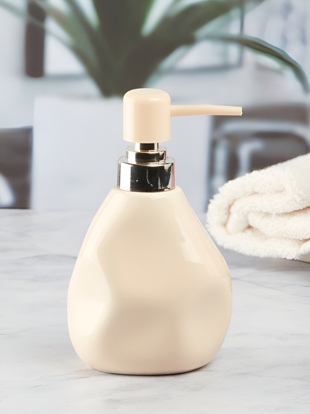 

Kookee Beige Solid Ceramic Soap Dispenser