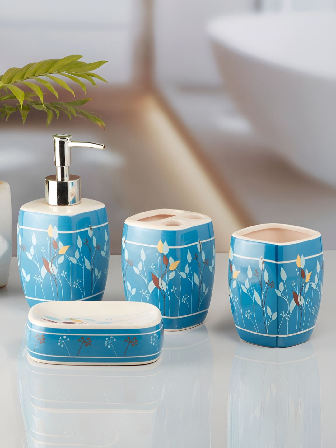 

Kookee Blue 4 Pieces Floral Ceramic Bath Accessories Set