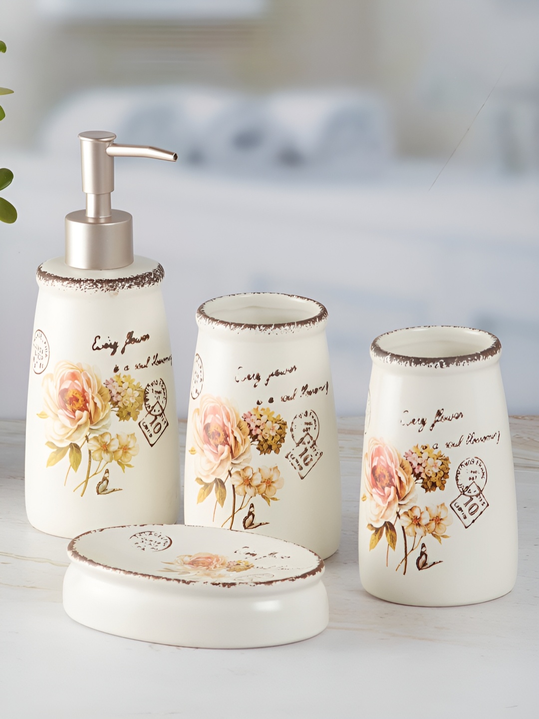 

Kookee Beige & Brown 4 Pieces Floral Matte Ceramic Bath Accessories Set