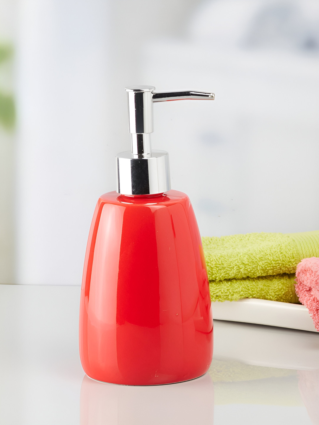 

Kookee Red Abstract Ceramic Soap Dispenser