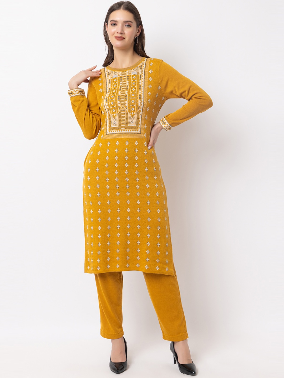 

KEIKO Ethnic Motifs Printed Kurta, Mustard