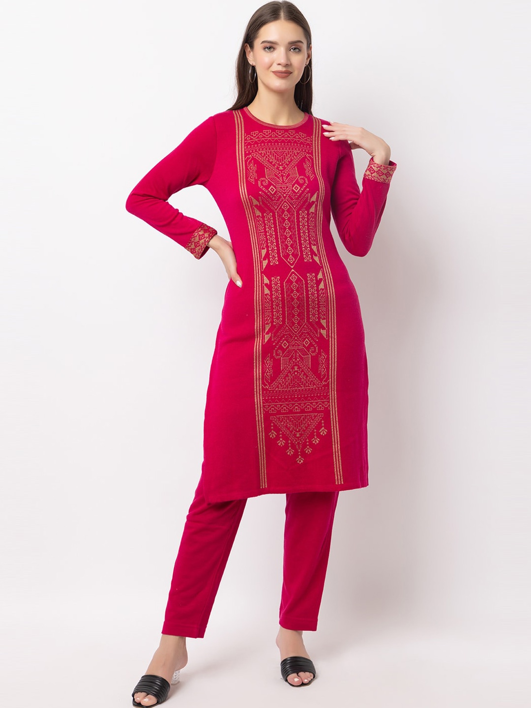 

KEIKO Ethnic Motifs Acrylic Knitted Straight Kurta, Pink