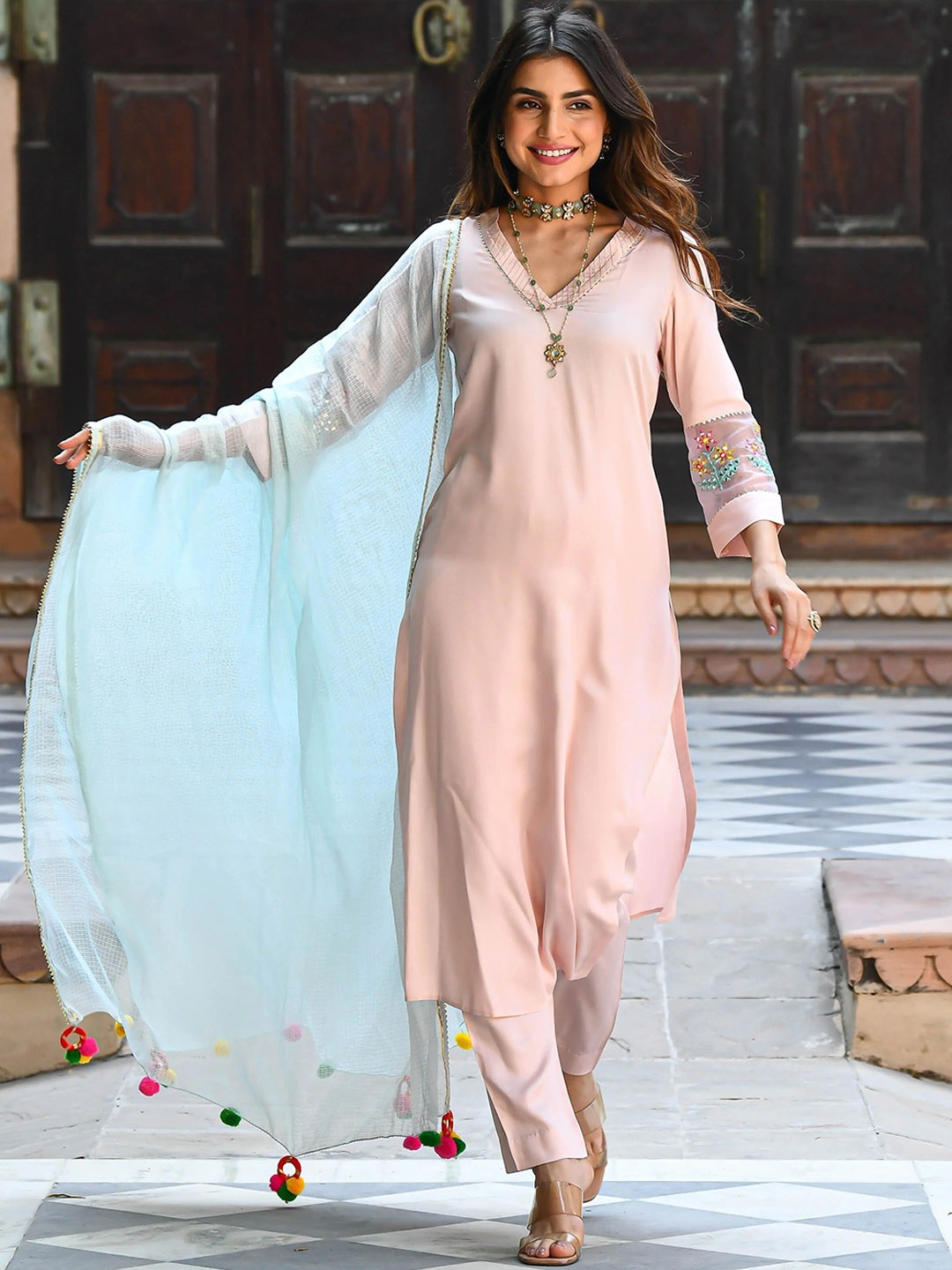 

KALINI Floral Embroidered Thread Work & Mirror Work Straight Kurta With Trousers & Dupatta, Peach