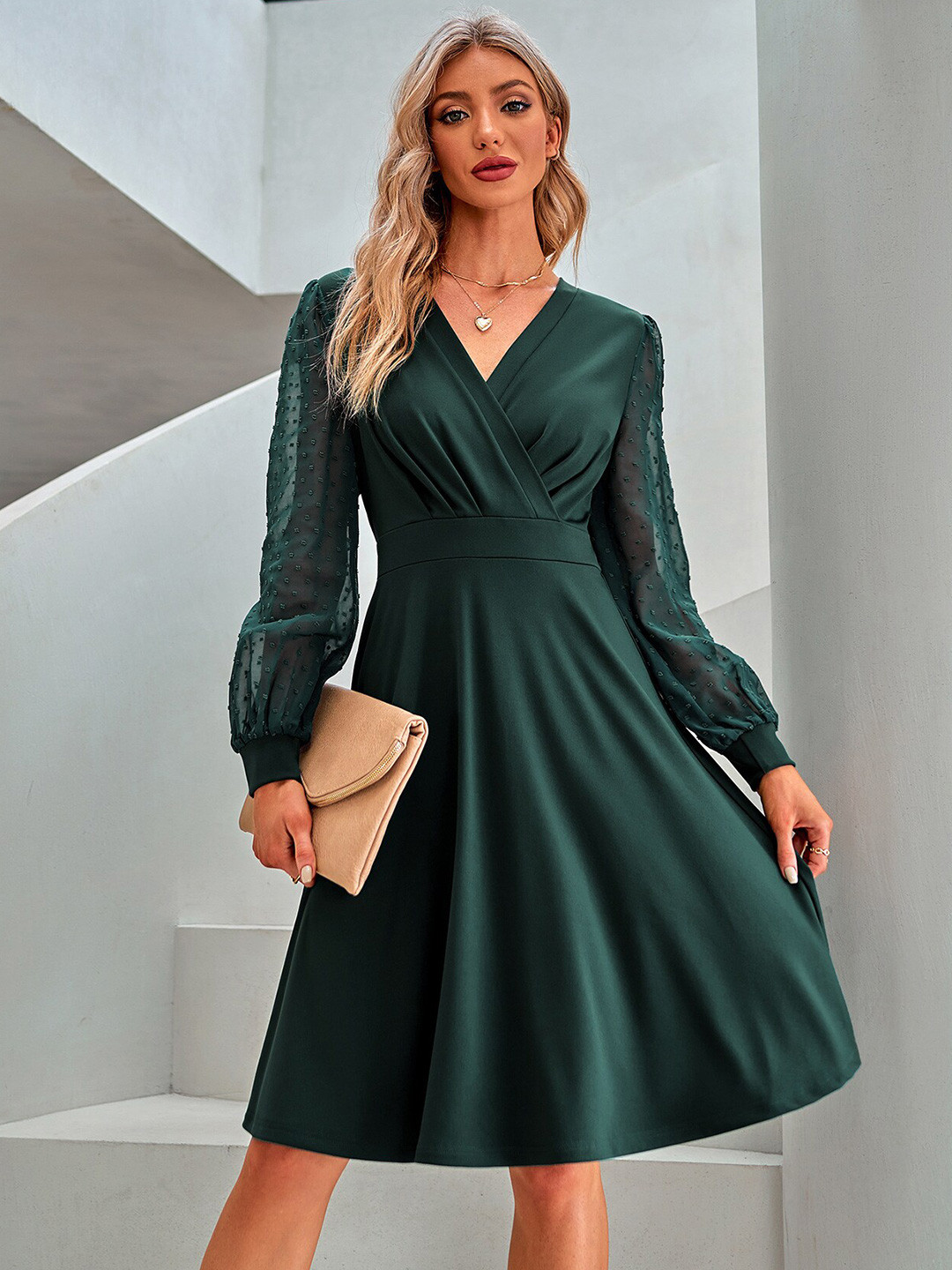 

StyleCast Green V-Neck Puff Sleeve Pleated Fit & Flare Dress
