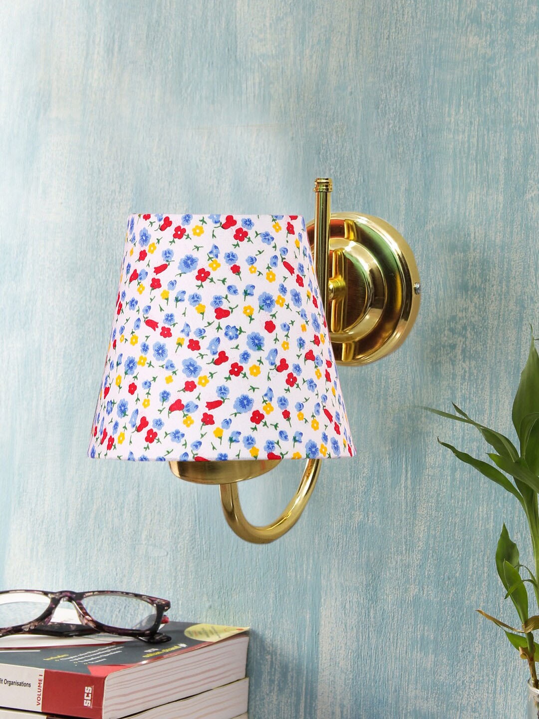 

Devansh White & Gold-Toned Printed Contemporary Metal Frustum Wall Lamp