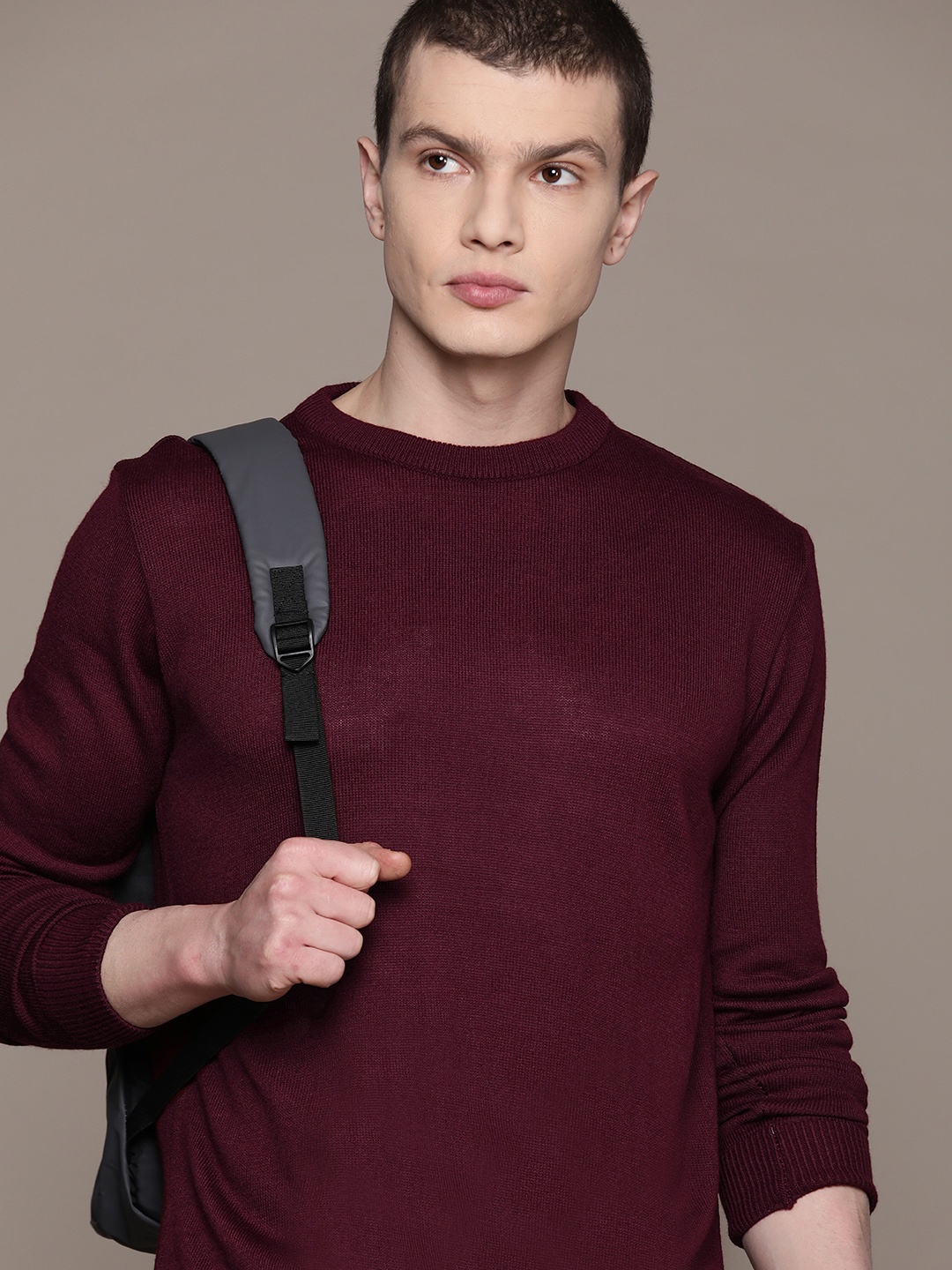 

Roadster Men Acrylic Longline Pullover, Maroon