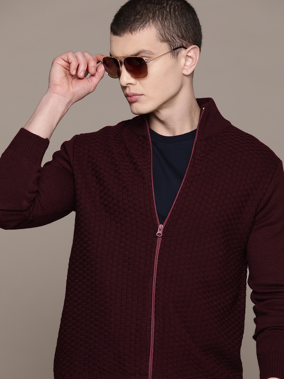 

Roadster Men Checked Stand Collar Acrylic Cardigan, Maroon