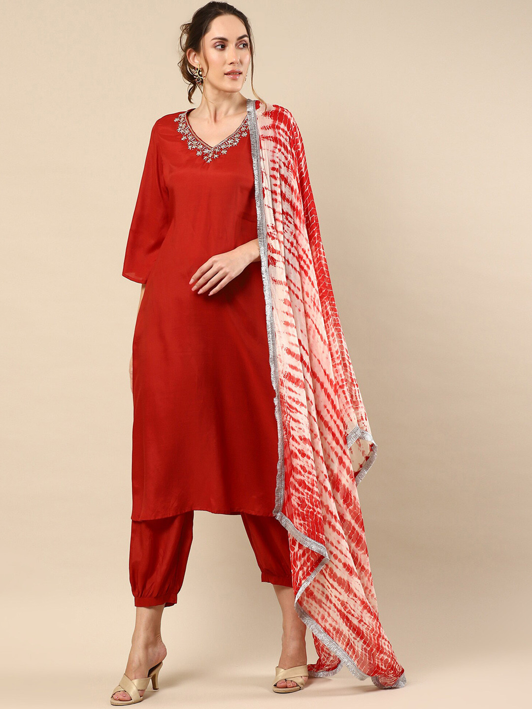 

NH KAPDEWALA V-Neck Beads & Stones Kurta With Trousers & Dupatta, Red