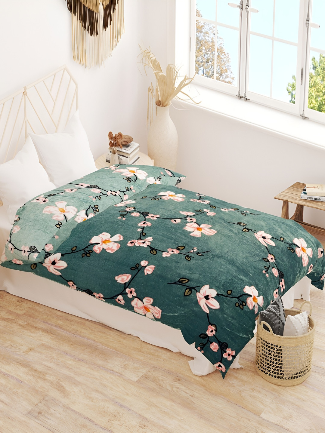 

RD TREND Green Soft Reversible Velvet Comforter 300GSM AC Room Double Bed Blanket