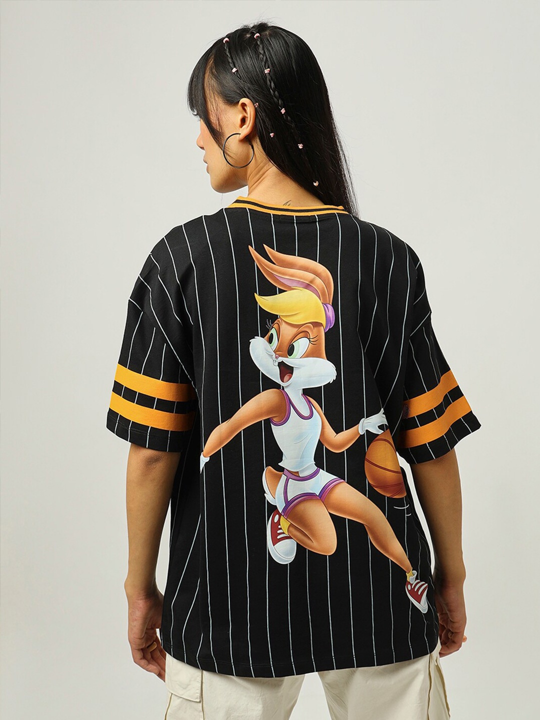 

Bewakoof Heavy Duty Women Black Printed V-Neck T-shirt