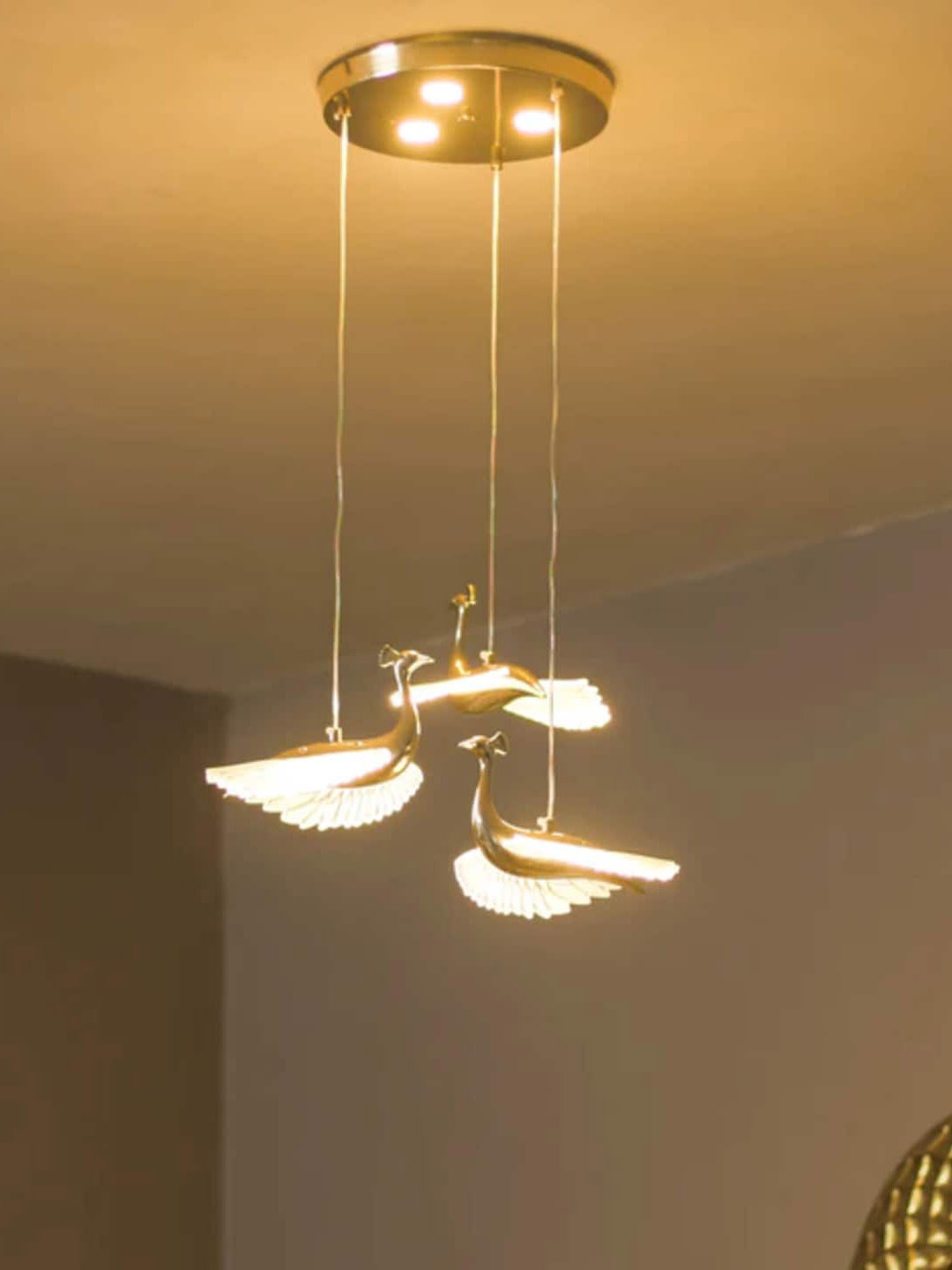 

THEDECORKART Gold Toned Contemporary Design Ceiling Lamp with Dangling Peacocks