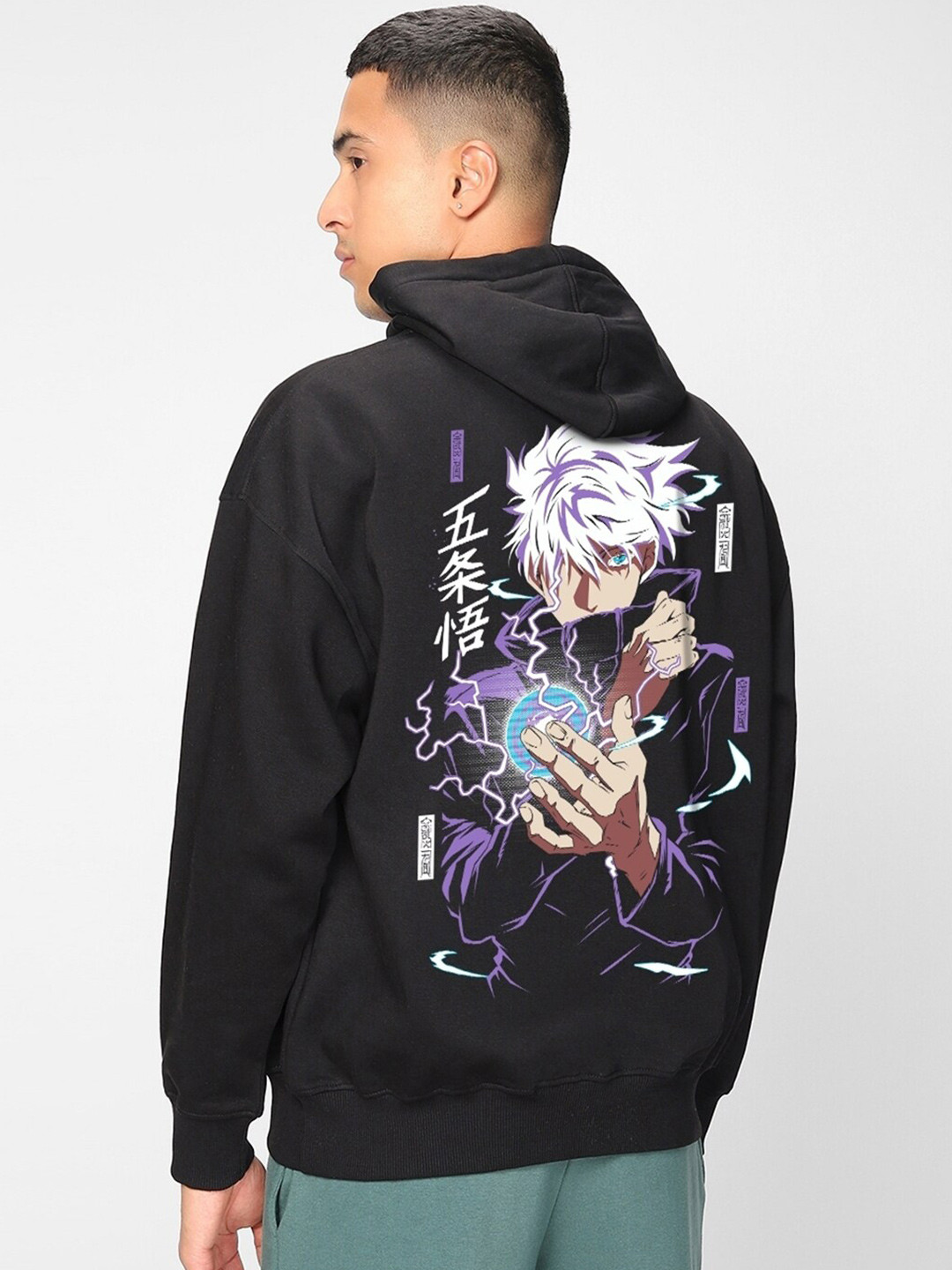 

Bewakoof Satoru Graphic Printed Oversized Hooded Cotton Pullover Sweatshirt, Black