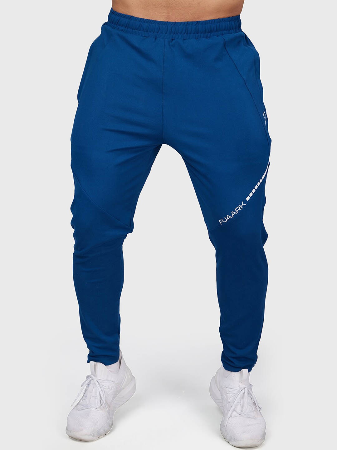 

FUAARK Men Mid-Rise Slim-Fit Joggers, Blue