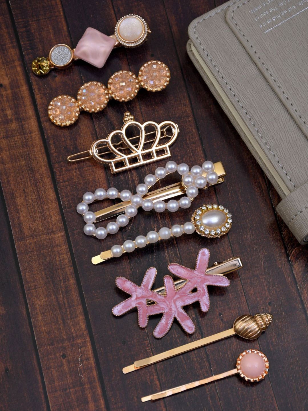 

Crunchy Fashion Women Multicoloured Bobby Pins, Pink