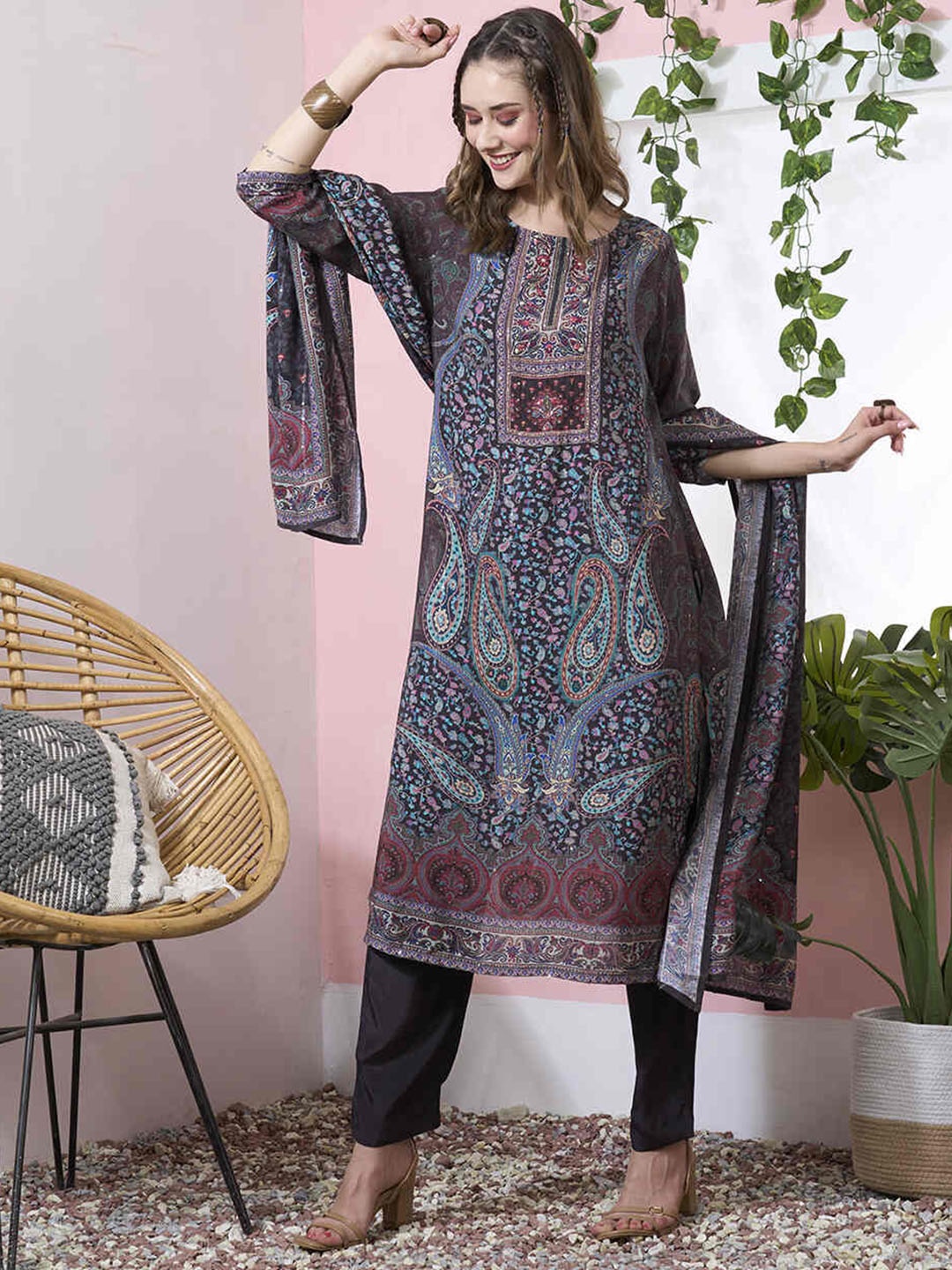 

ZOLA Brown Ethnic Motifs Printed Kurta with Trousers & Dupatta