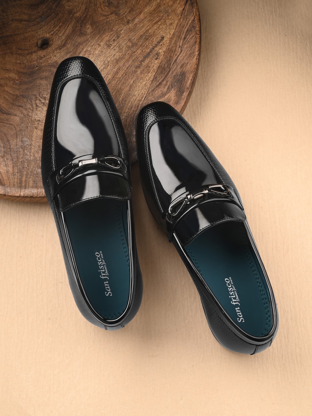 San Frissco Men Textured Formal Horsebit Loafers, Black