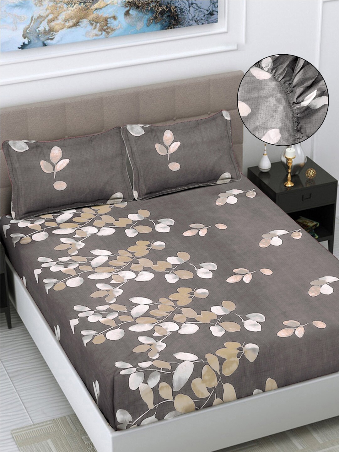 

FABINALIV Brown & White Floral 300 TC Fitted King Bedsheet with 2 Pillow Covers