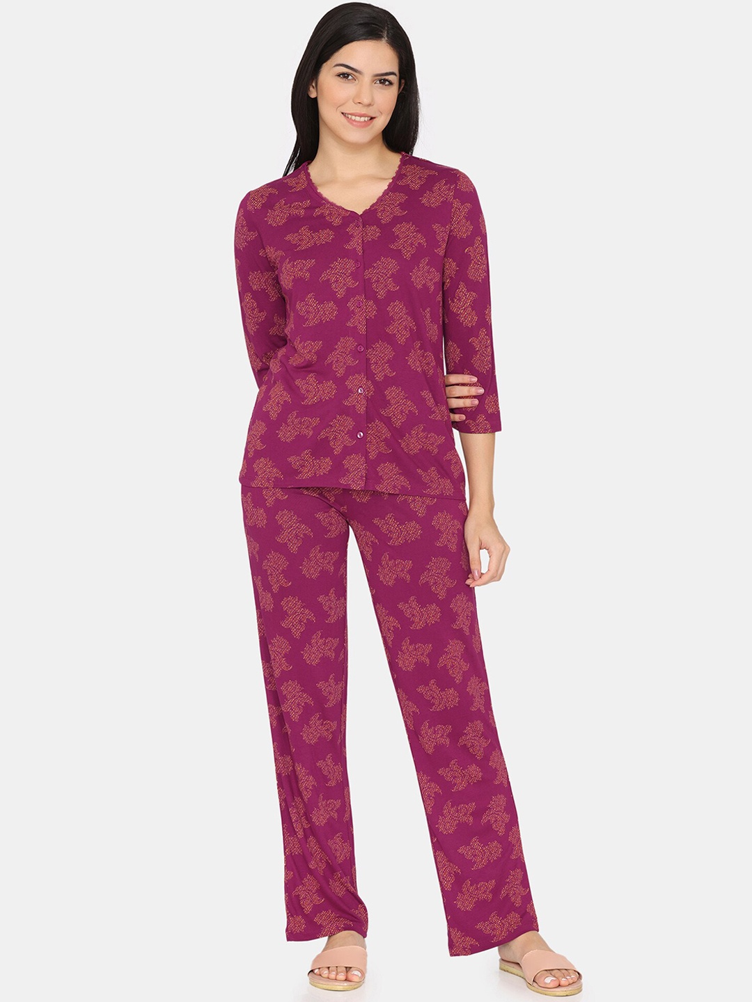

Zivame Floral Printed Top With Pyjamas, Purple