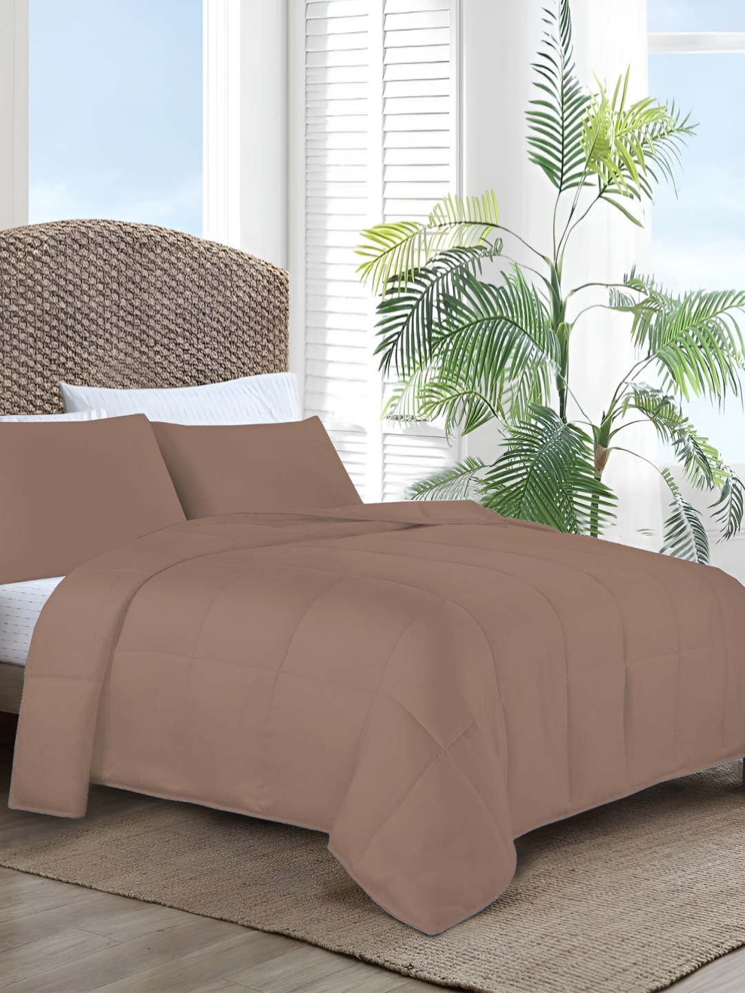 

LINENOVATION Brown Mild Winter 150 GSM Single Bed Comforter