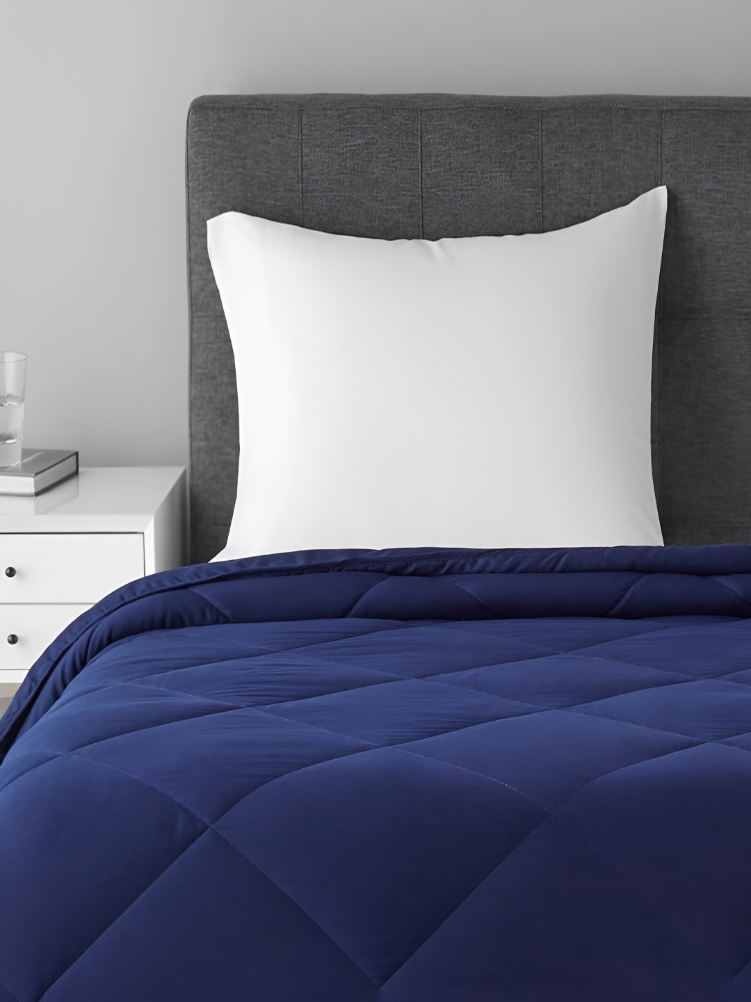 

LINENOVATION Blue Mild Winter 150 GSM Single Bed Comforter