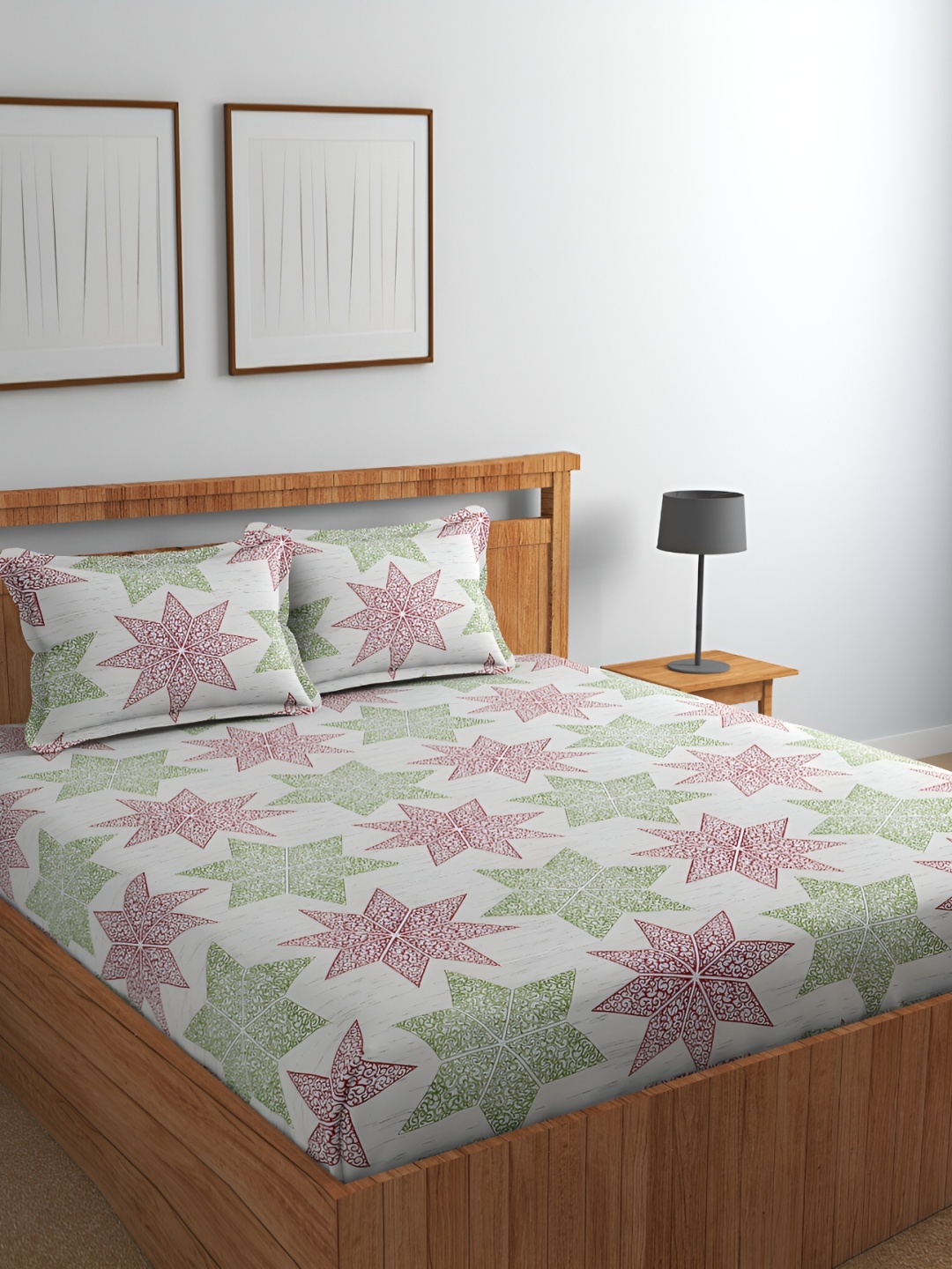 

GLORIES White & Pink Geometric 210 TC King Bedsheet with 2 Pillow Covers