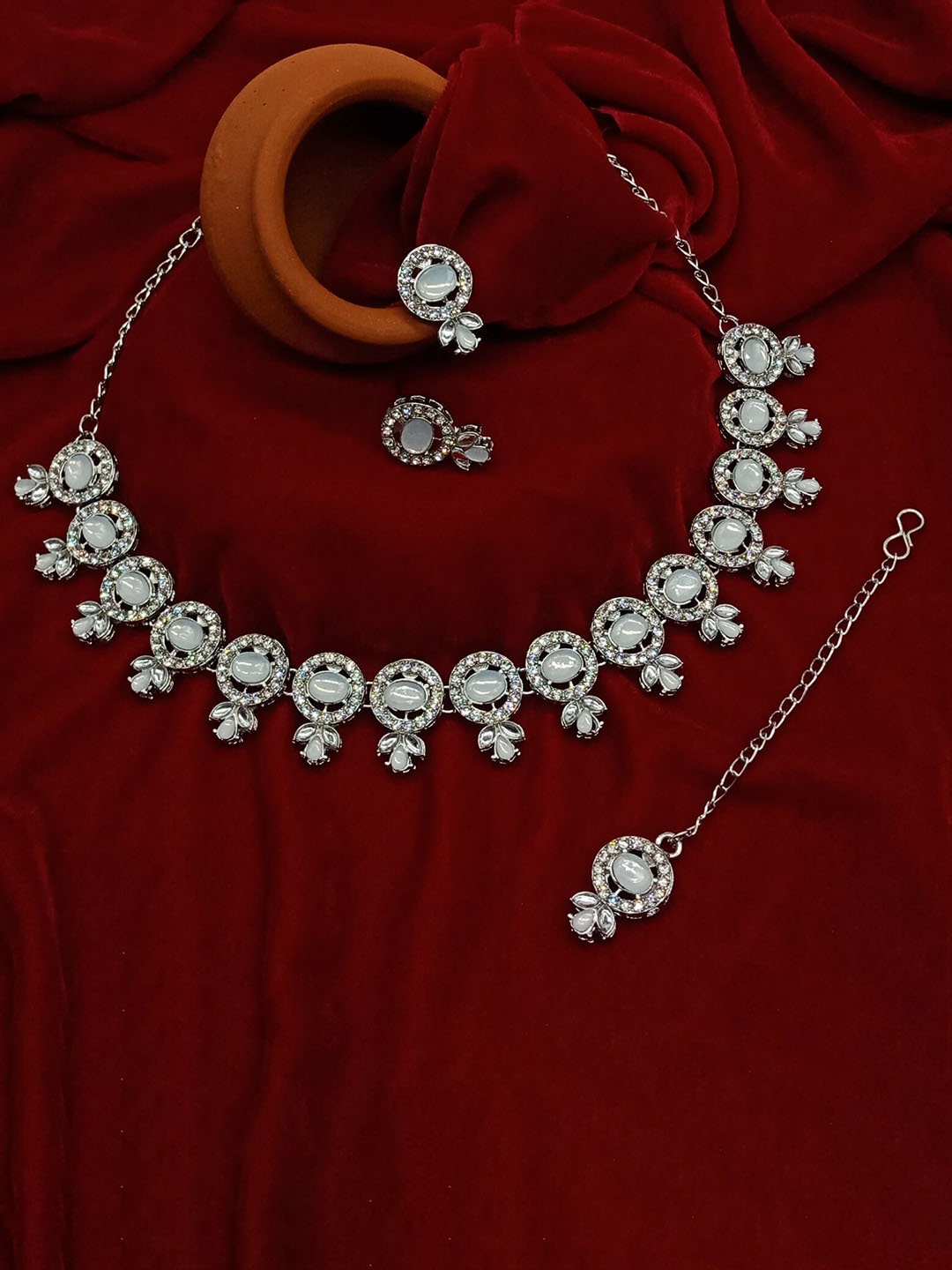 

AASHISH IMITATION Rhodium Plated Stone Studded Jewellery Set, Silver