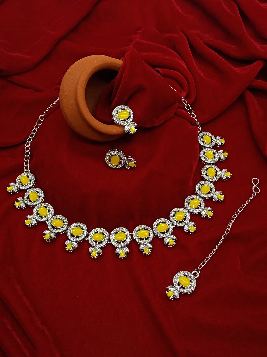 

AASHISH IMITATION Rhodium Plated Stone Studded Jewellery Set, Silver