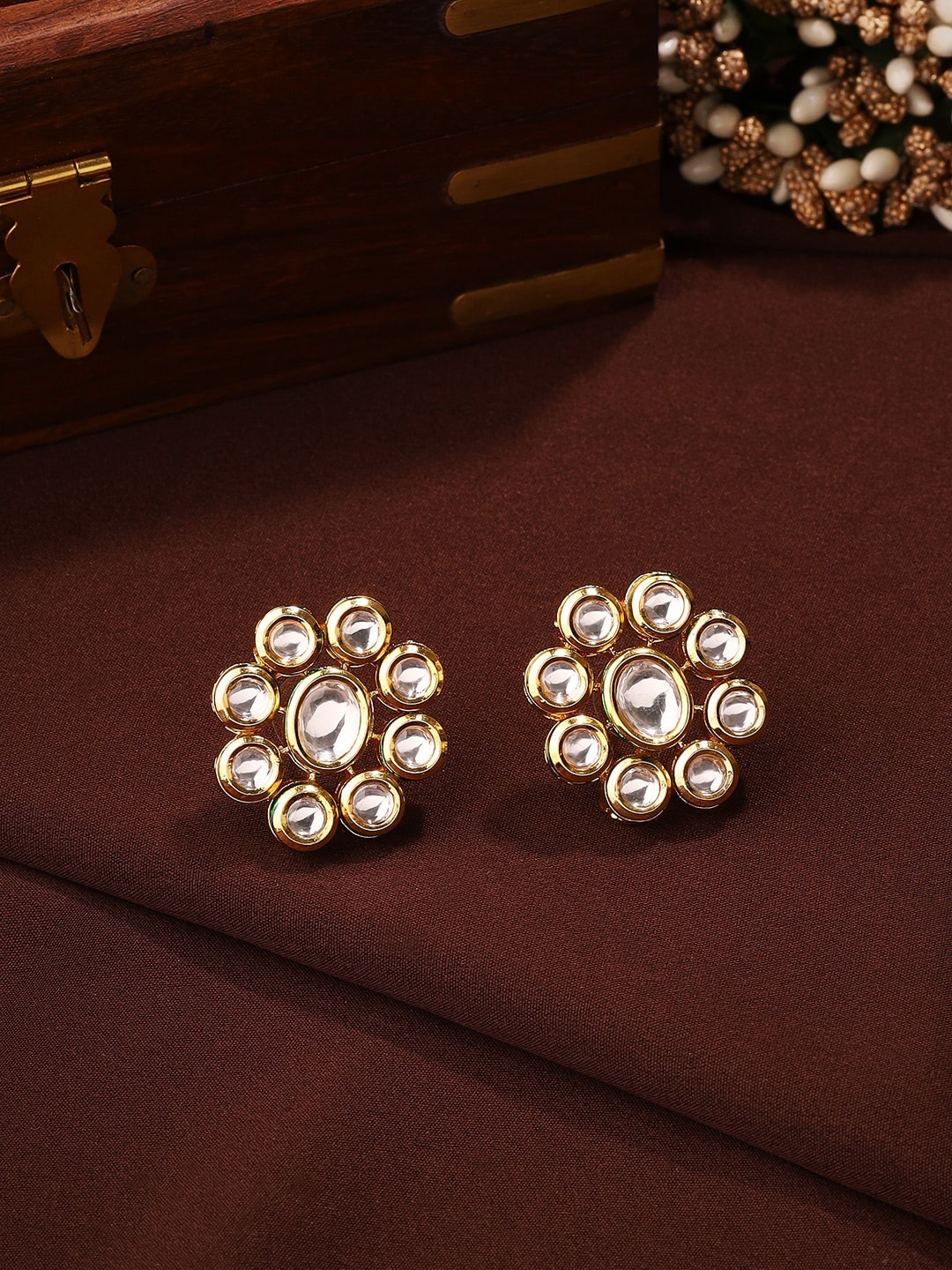 

Priyaasi Gold-Plated Floral Kundan-Studded Studs Earrings