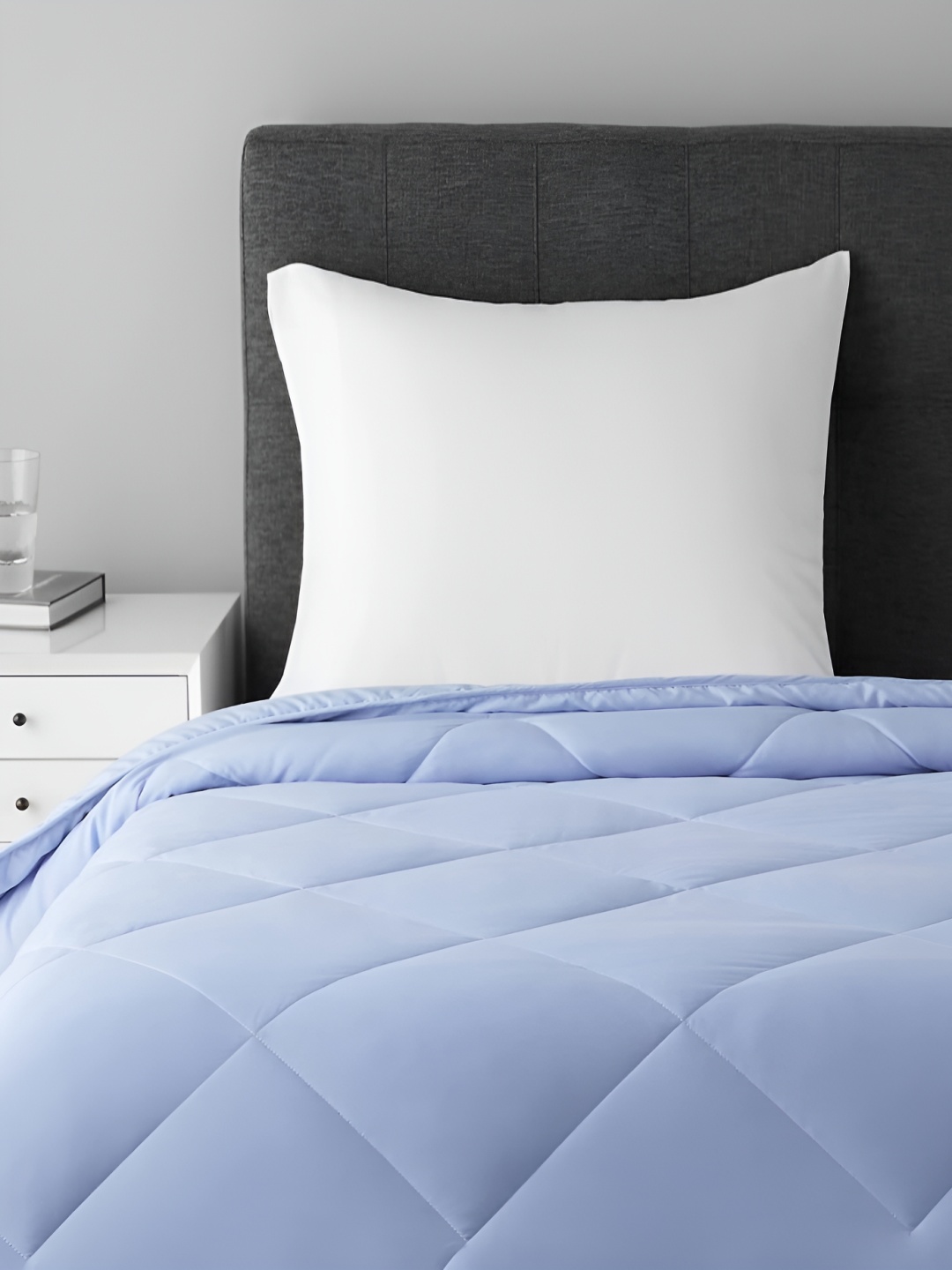 

LINENOVATION Blue Mild Winter 150 GSM Double Bed Comforter