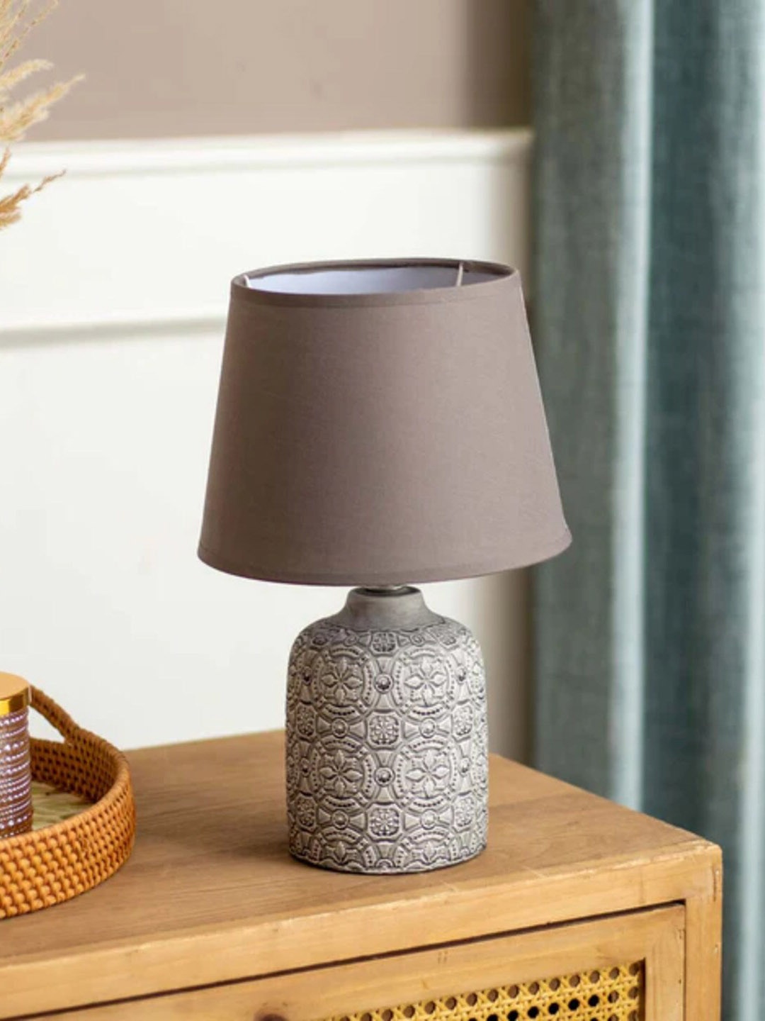 

THEDECORKART Grey Ceramic Frusturical Shaped Table Lamp