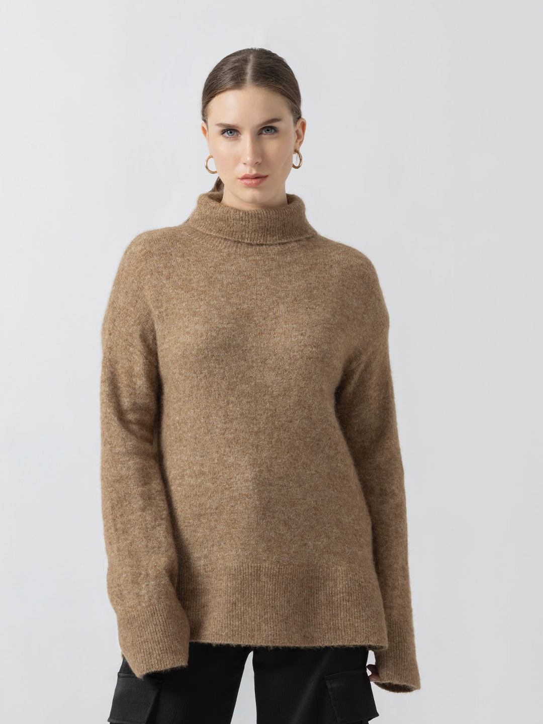 

B.Copenhagen Turtle Neck Long Sleeves Fuzzy Pullover Sweater, Beige