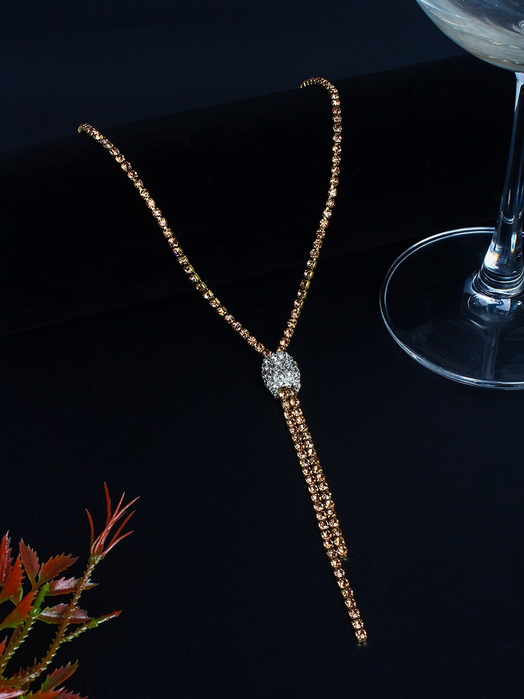 

Stylecast X KPOP Rose Gold Toned Rose Gold-Plated Stone Studded Necklace