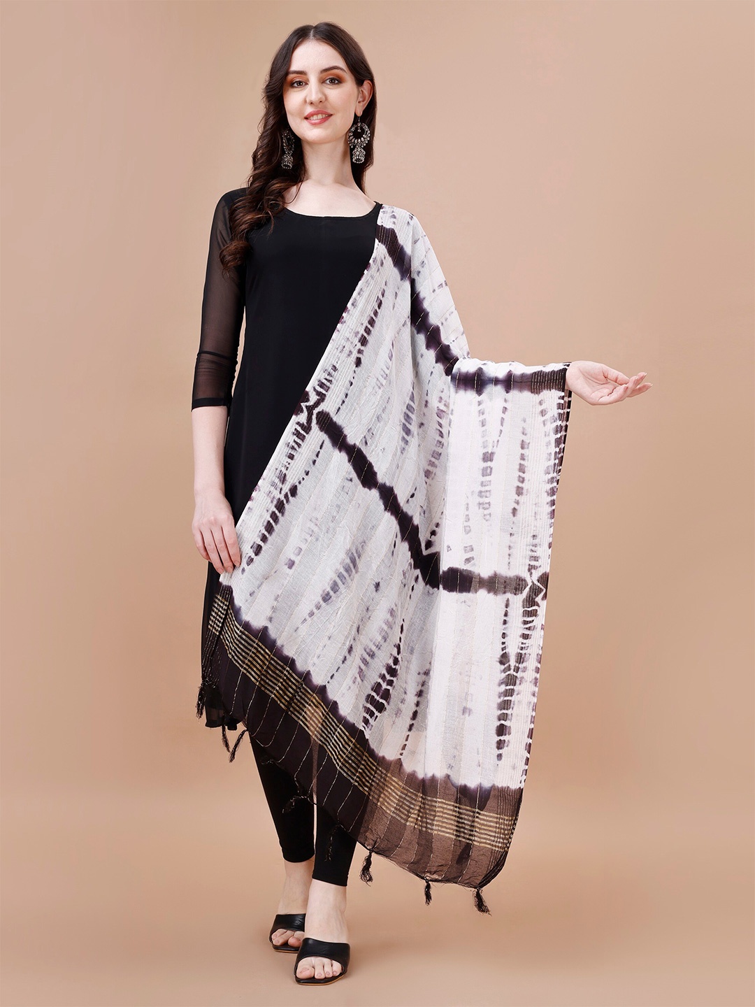 

CANIZZARO Tie & Dye Printed Cotton Dupatta, Black