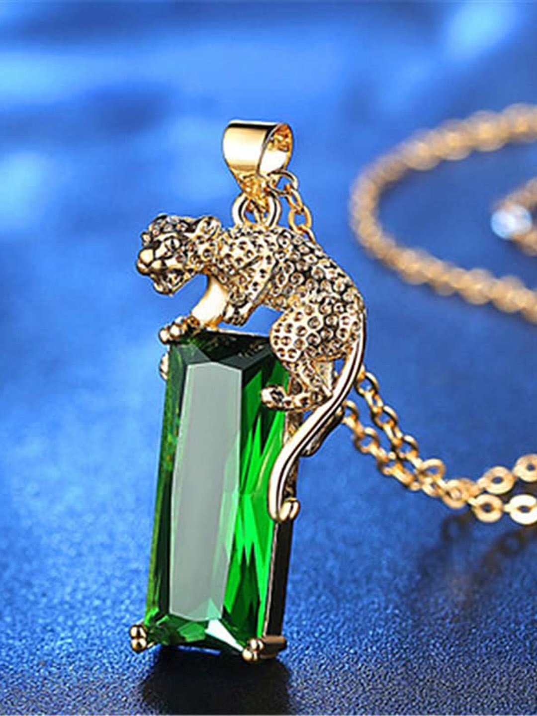 

MYKI Gold-Plated CZ-Studded Jaguar Charm Pendant With Chain