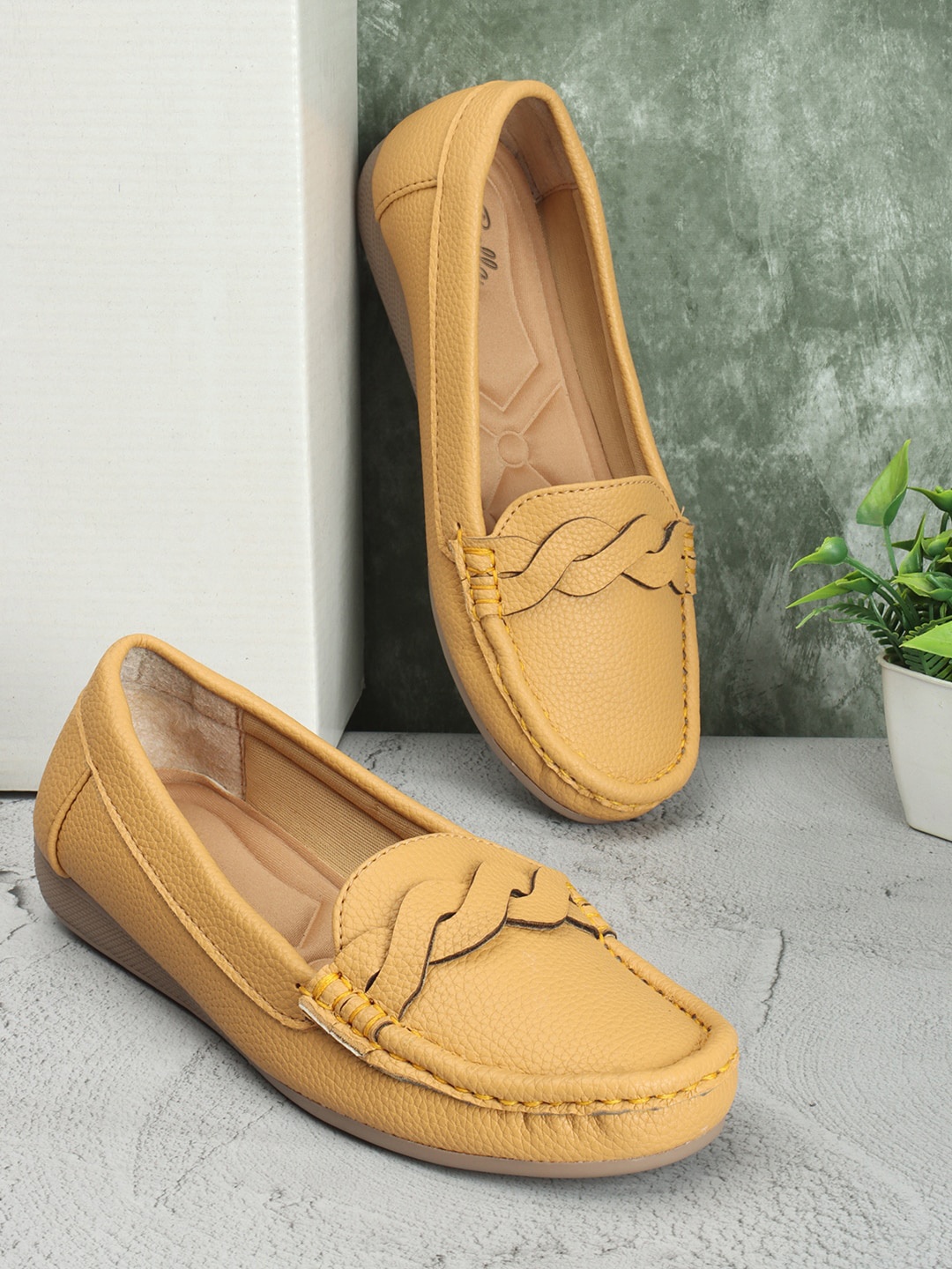 

Bella Toes Women Lightweight Penny Loafers, Mustard