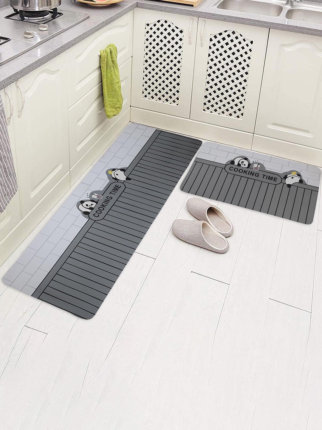 

HomeCloud 2 Pcs Grey Graphic Pattern Anti-Skid Kitchen Mats