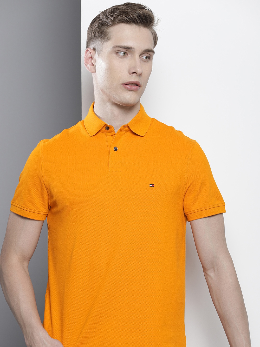 

Tommy Hilfiger Solid Polo Collar Casual T-shirt, Orange