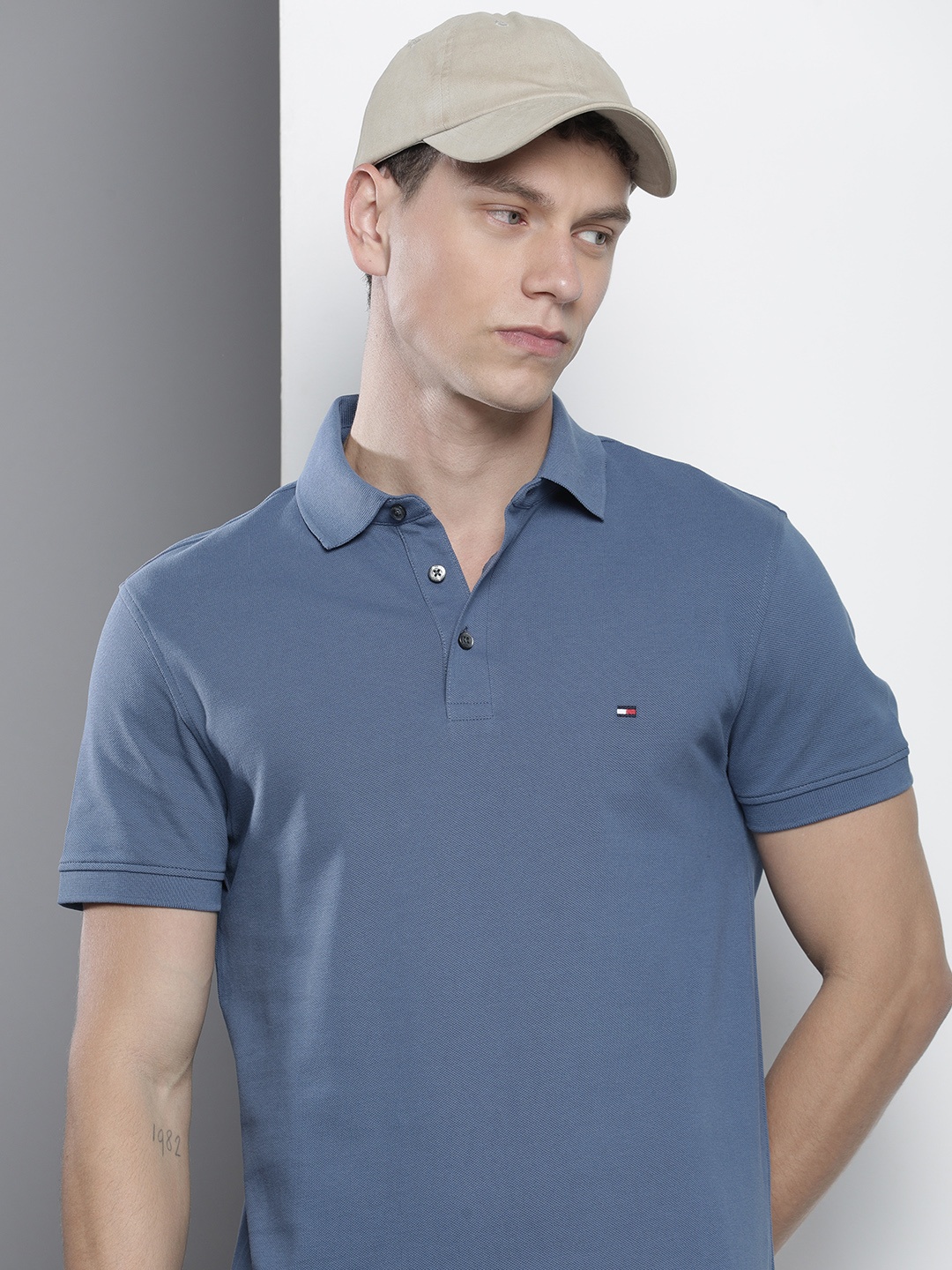 

Tommy Hilfiger Solid Slim Fit Short Sleeves Polo Collar T-shirt, Blue