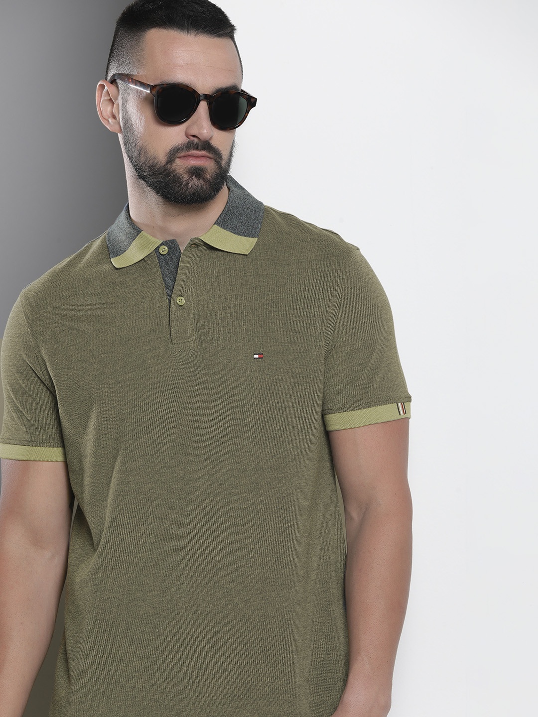 

Tommy Hilfiger Solid Polo Collar Casual T-shirt, Olive