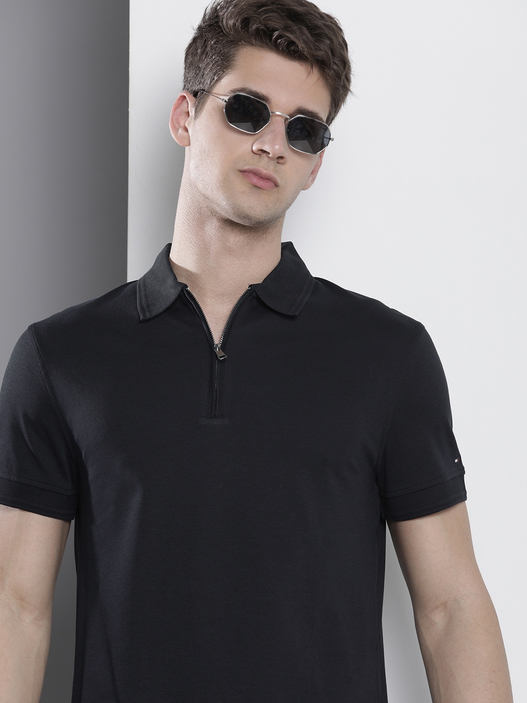 

Tommy Hilfiger Solid Polo Collar Pure Cotton Slim Fit T-shirt, Navy blue