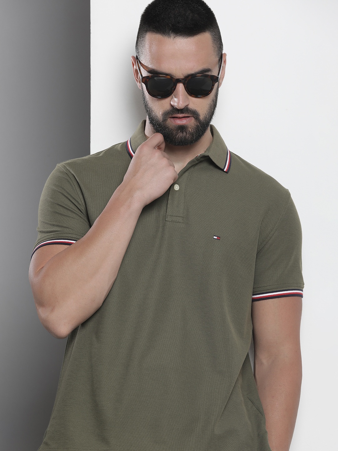 

Tommy Hilfiger Men Polo Collar Pure Cotton T-shirt, Olive