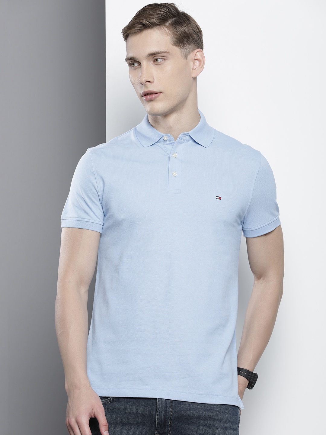

Tommy Hilfiger Solid Slim Fit Polo Collar Casual T-shirt, Blue