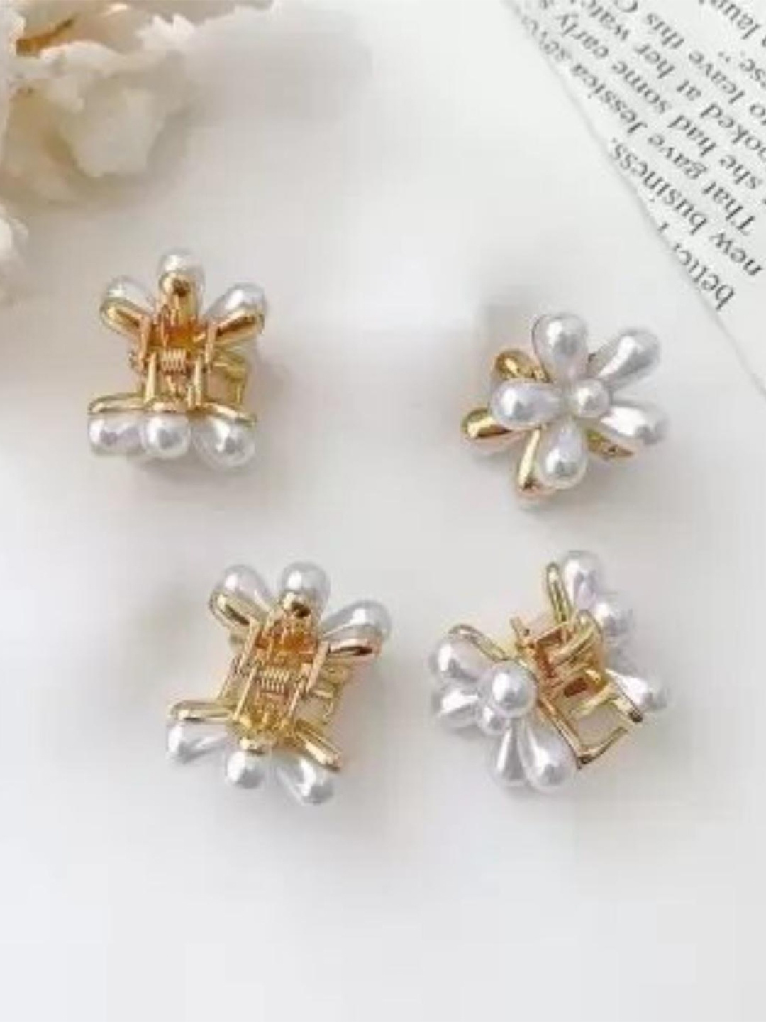 

DN Creation Set Of 12 Metal Mini Flower Design Claw Clips, White